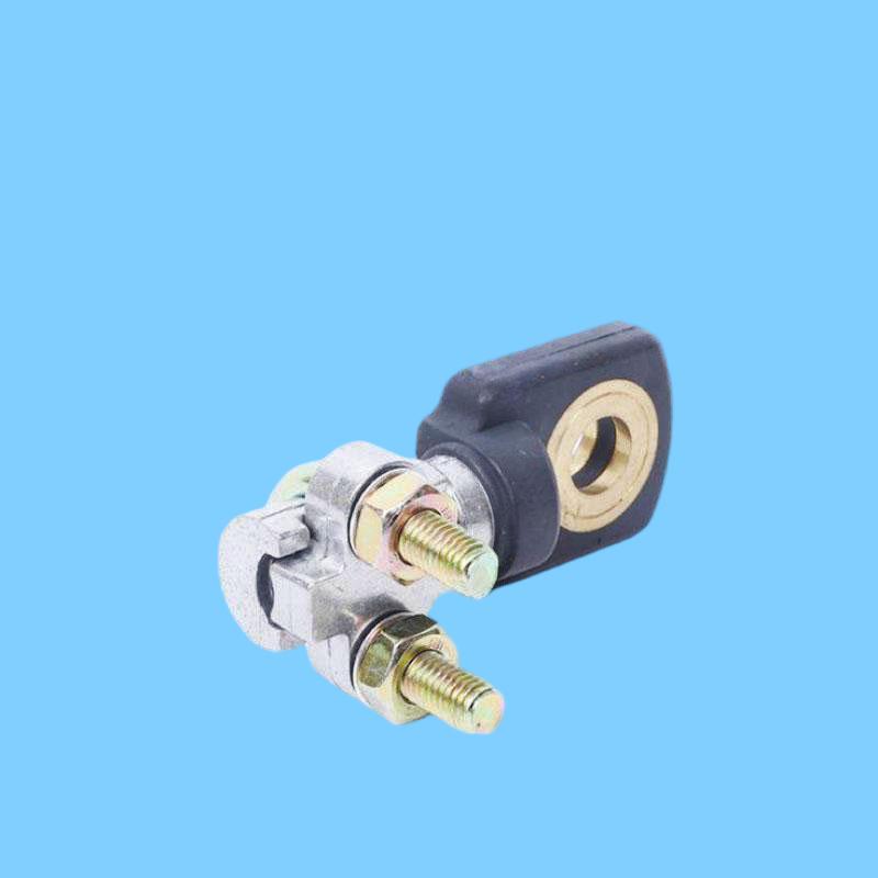 CASU-1 Insulation Strain Clamp 4
